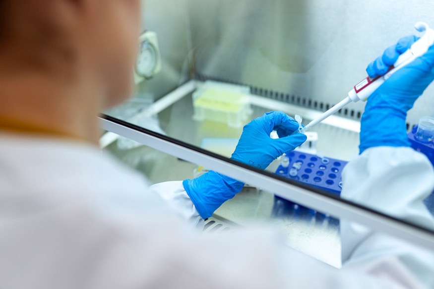 Utilizing an analytical pipette to perform dilutions with a high level of accuracy